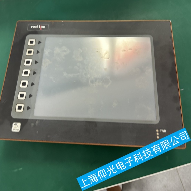 常州紅獅觸摸屏G310通電后反復(fù)閃屏不開機故障維修認真負責